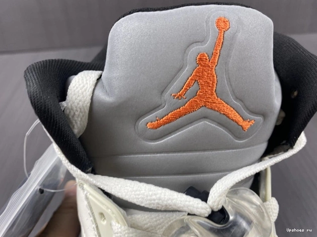 Orange Retro Air DC1060-100 Jordan 5 Total 1015